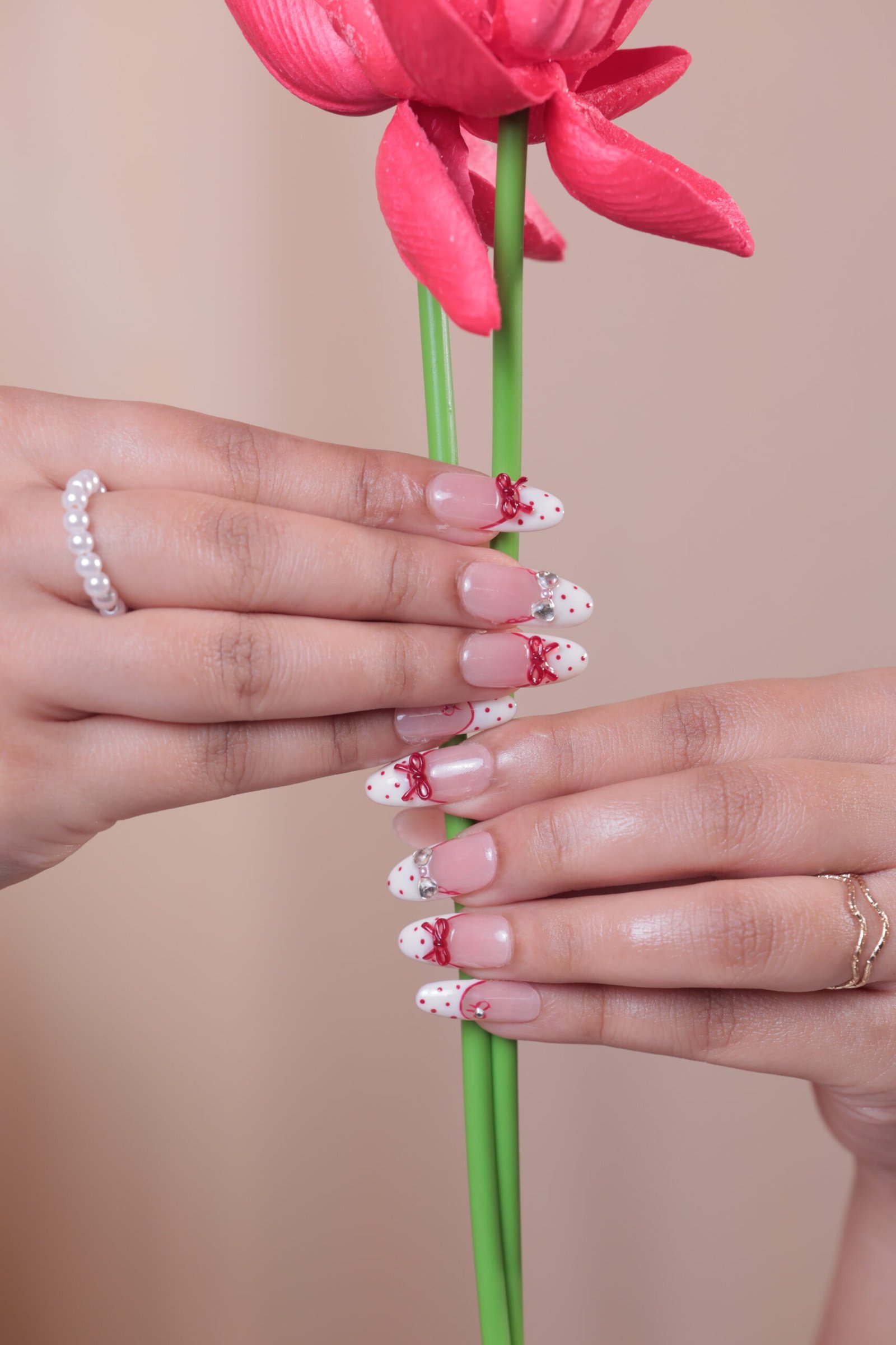 Bow Press-On Nails